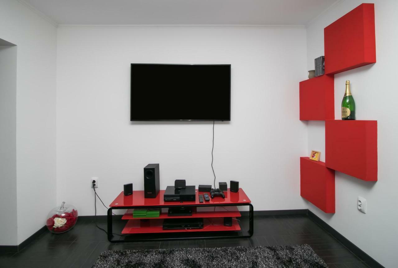 Apartament 2 Camere Bukarest Kültér fotó